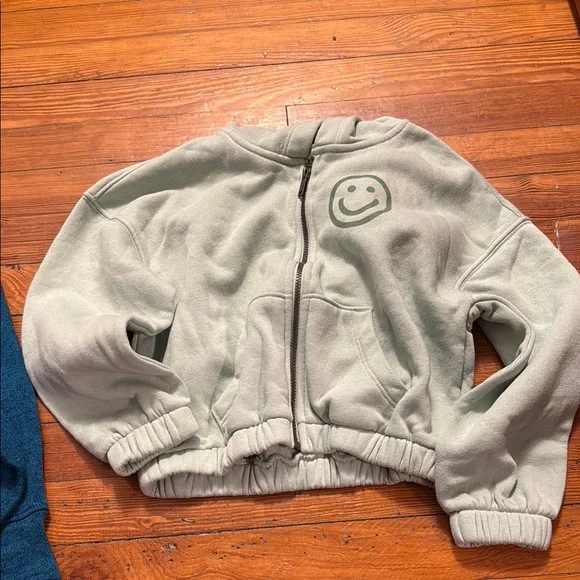 Kids Hoodies Lot - Picture 2 of 5
